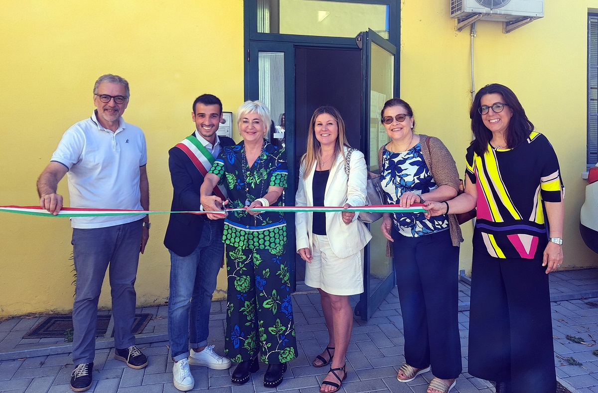 Cento, inauguration of the Adolescent Center to promote youth psychological well-being